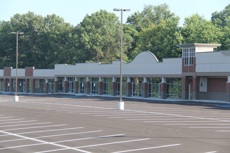 Brandenburg Retail Center