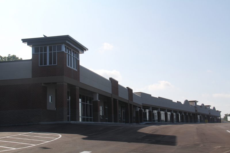 Brandenburg Retail Center